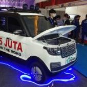 Deretan Mobil Listrik Murah yang Mejeng di Pameran PEVS 2022